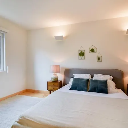Stylish Indoor Patio, Free Netflix & Private Parking 公寓 Lisboa